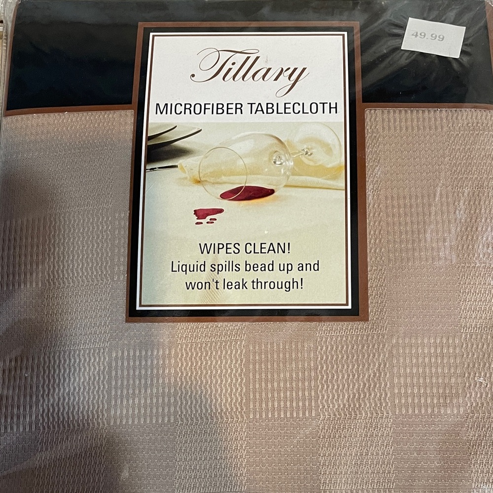 Tillary 70” Round Microfiber Tablecloth